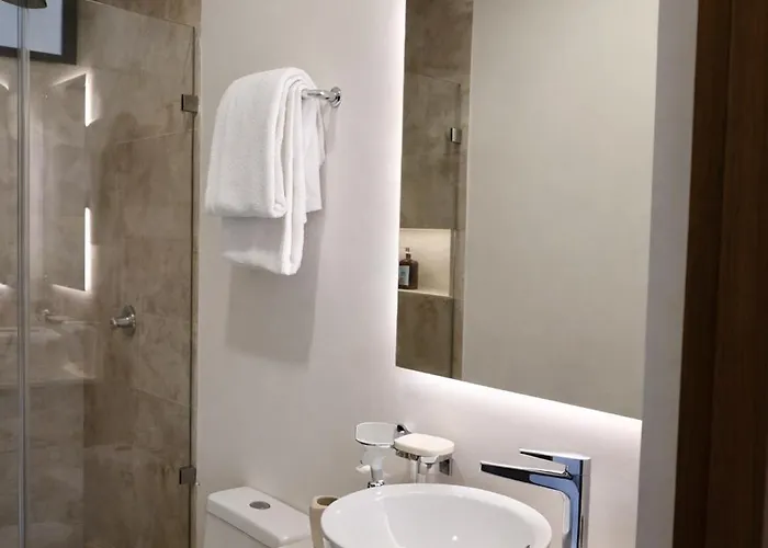 New 2 Bed Swim-up, Gril With Jacuzzi Aldea Zama Сasa de vacaciones *