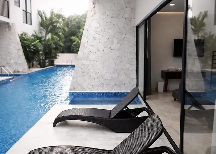 Heushaven 2 Bed Swim-up, Griljacuzzialdea Zama
